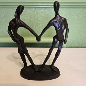 Vintage bronzed couple holding hands heart shape 8"